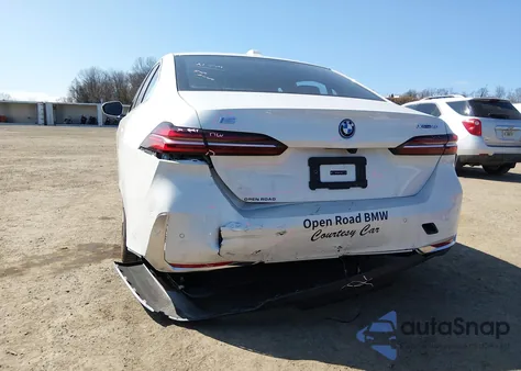 2025 BMW I5 xDrive40 from USA, damaged, VIN WBY13HG00SCT75368